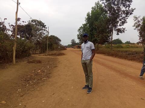 Une artère du ville Kingoué 